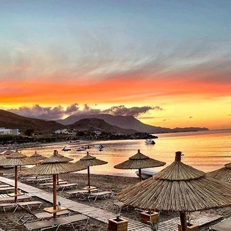Molos Beach Rooms Киссамос Экстерьер фото
