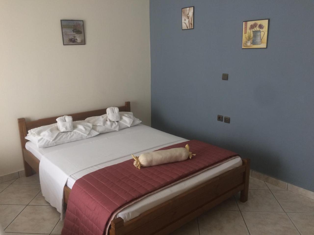 Molos Beach Rooms Киссамос Экстерьер фото